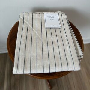 H&M Cream and Black Striped Table Cloth